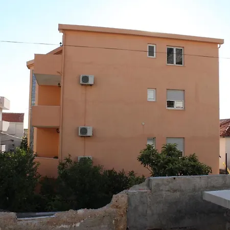And With Parking Space - 6834 Casa de hóspedes Makarska